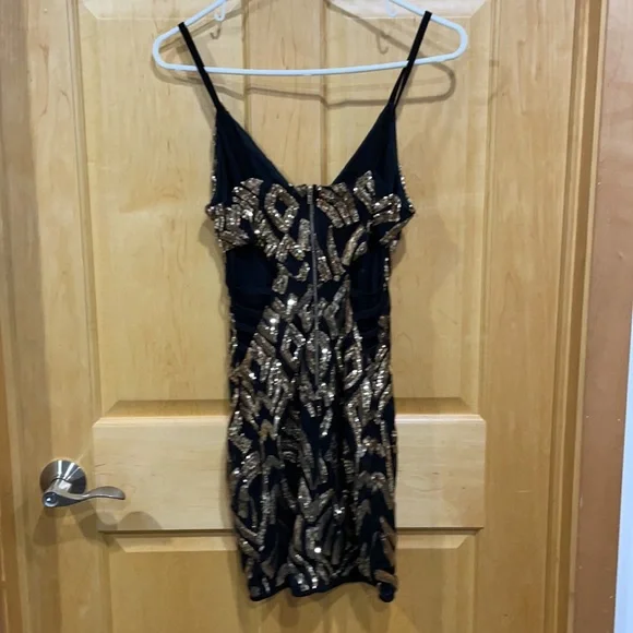 Privy gold sequin skinny strap zipper back size S - Picture 4 of 7